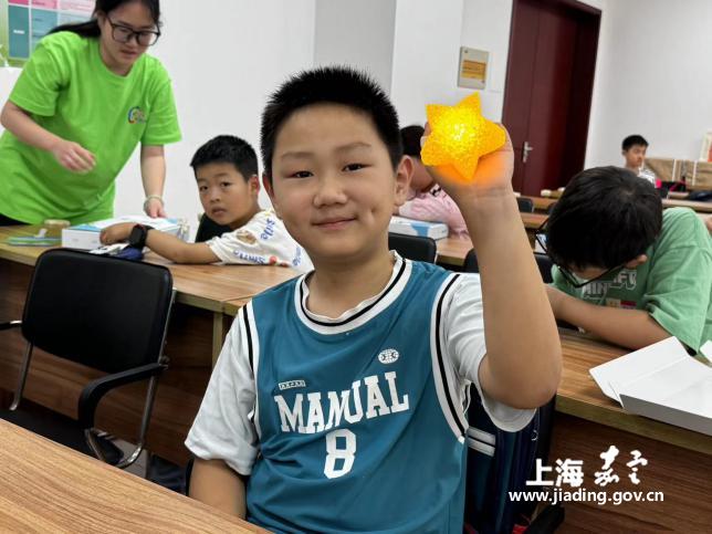 dcb4449b5fc140f9ab3c08f121948f69.Jpeg